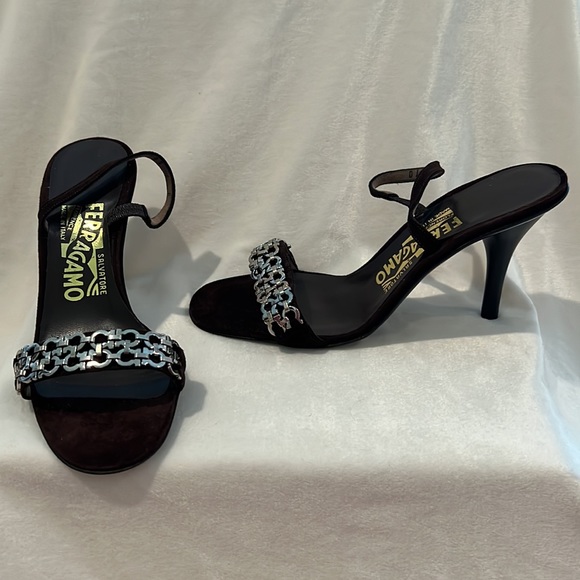 FERRAGAMO HEELS - Picture 2 of 16